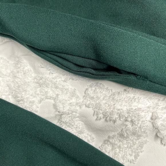 Hunter Green 2 Hearts dress with pockets - Picture 4 of 5